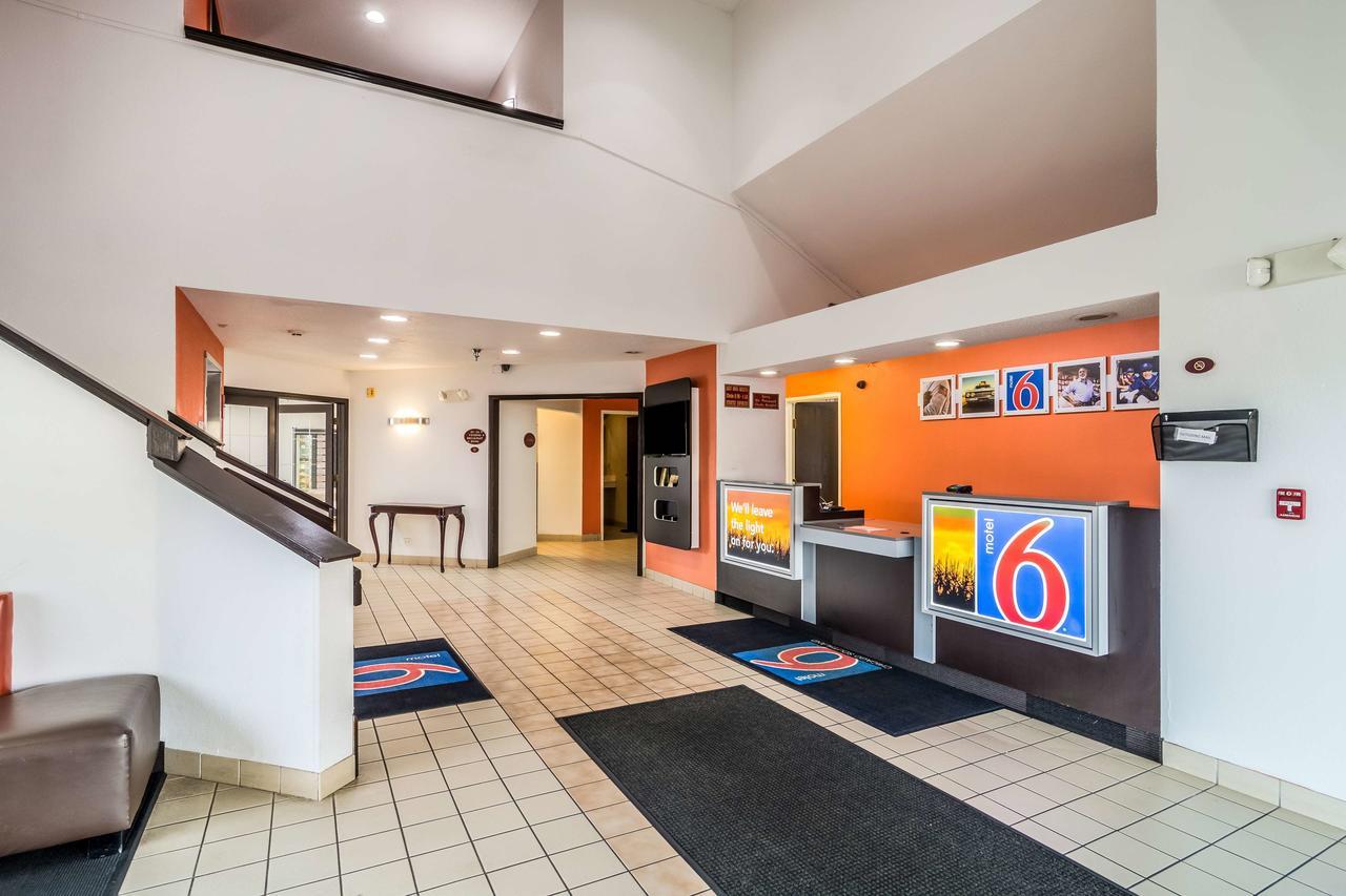 Motel 6-Harvey, Il Dış mekan fotoğraf