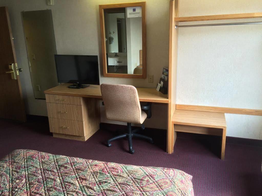 Motel 6-Harvey, Il Dış mekan fotoğraf