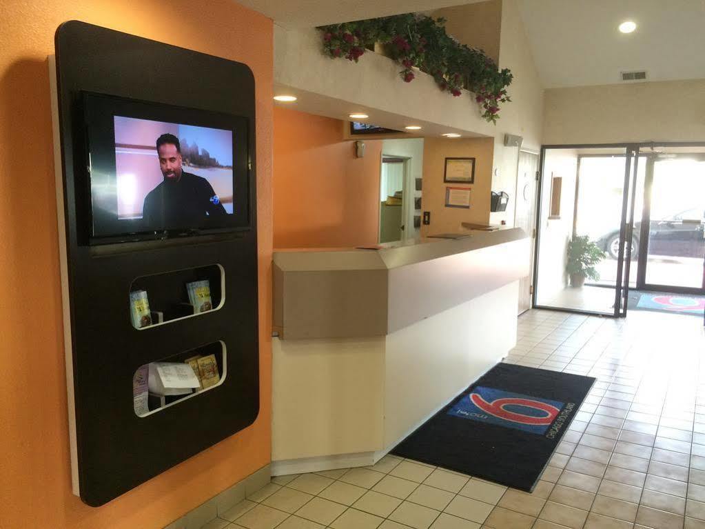 Motel 6-Harvey, Il Dış mekan fotoğraf